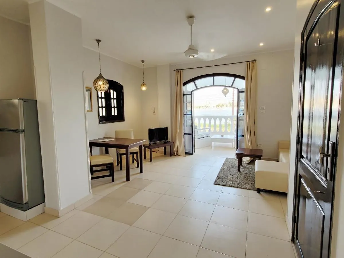 In Luxor Nile Apartments