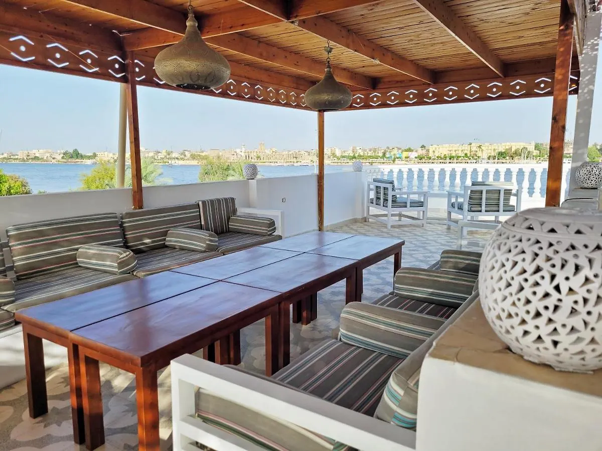 In Luxor Nile Apartments