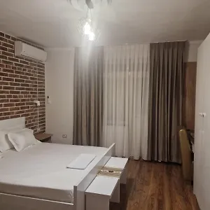 27 Center House Shkoder