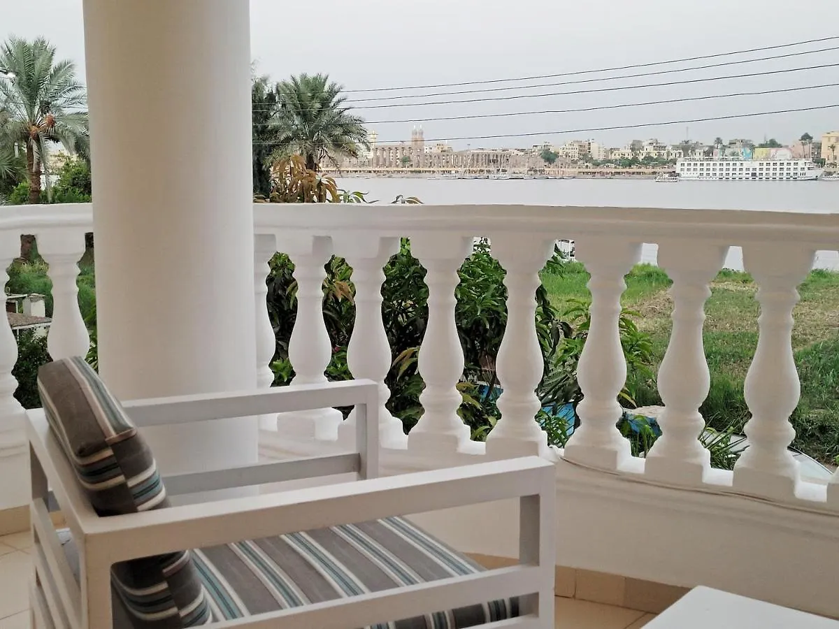 In Luxor Nile Apartments 0*,