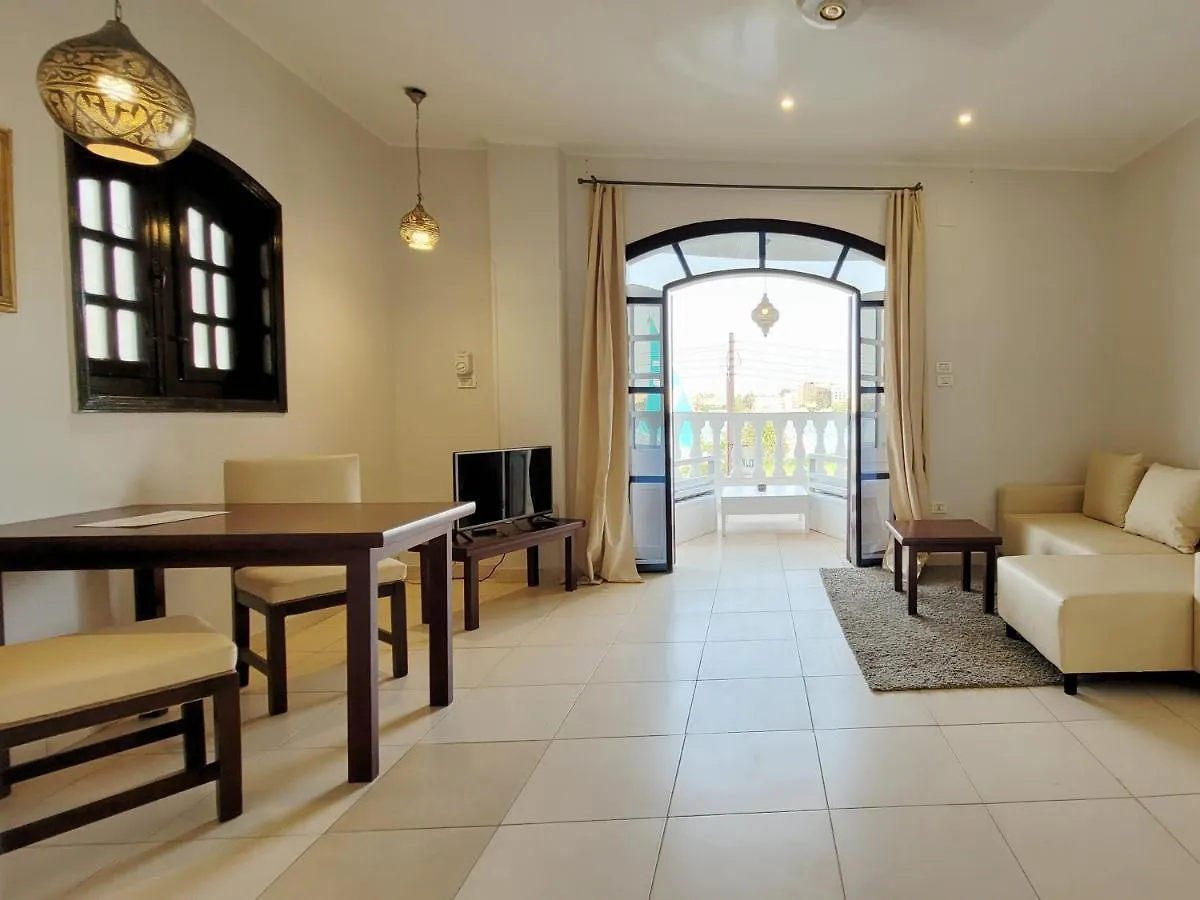 In Luxor Nile Apartments