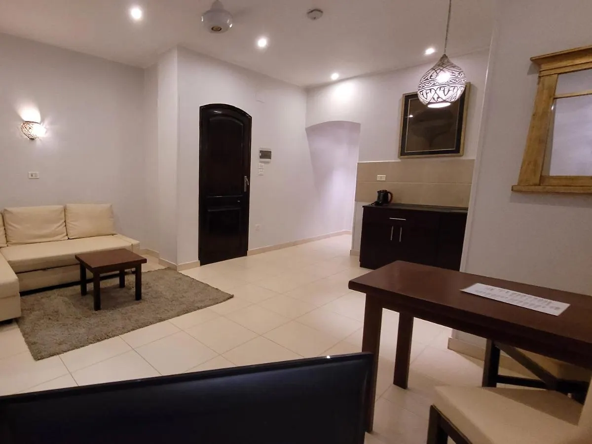 In Luxor Nile Apartments